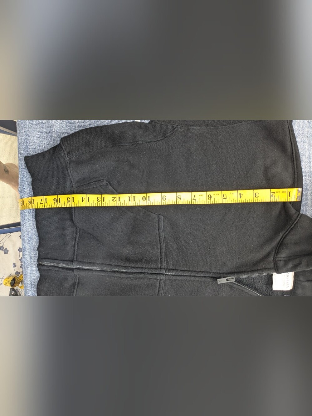 Aritzia Cozy Sweatfleece Black Boxy Zip Hoodie - Picture 6 of 8
